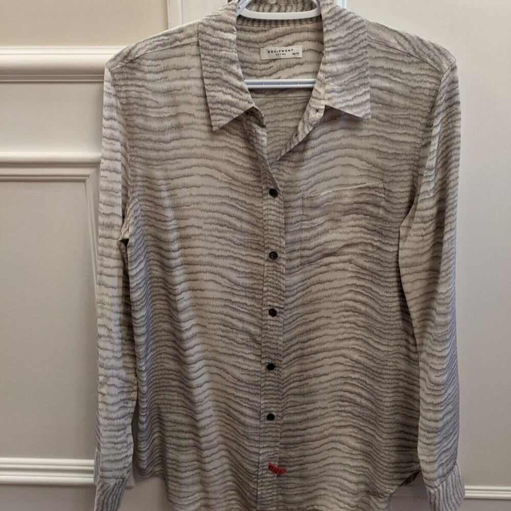 Equipment Femme women's gray silk blouse size xs
